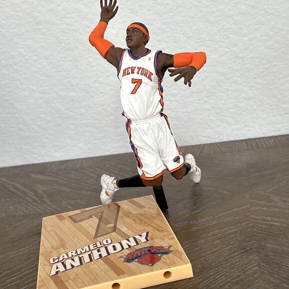 Carmelo Anthony New York Knicks NBA White Jersey, Denver Nuggets Figure Lot - Picture 9 of 16